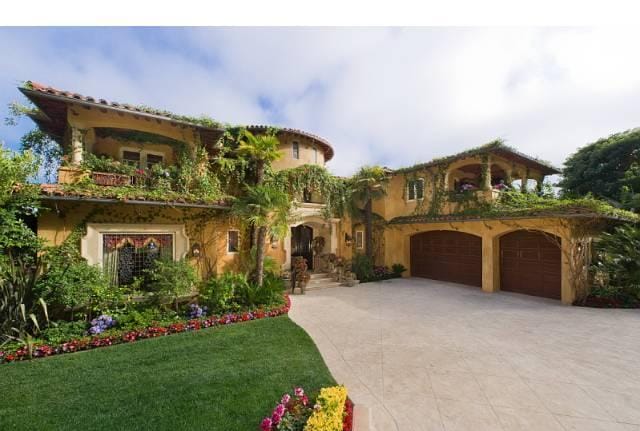 Top 10 Most Expensive Celebrity Homes For Sale
